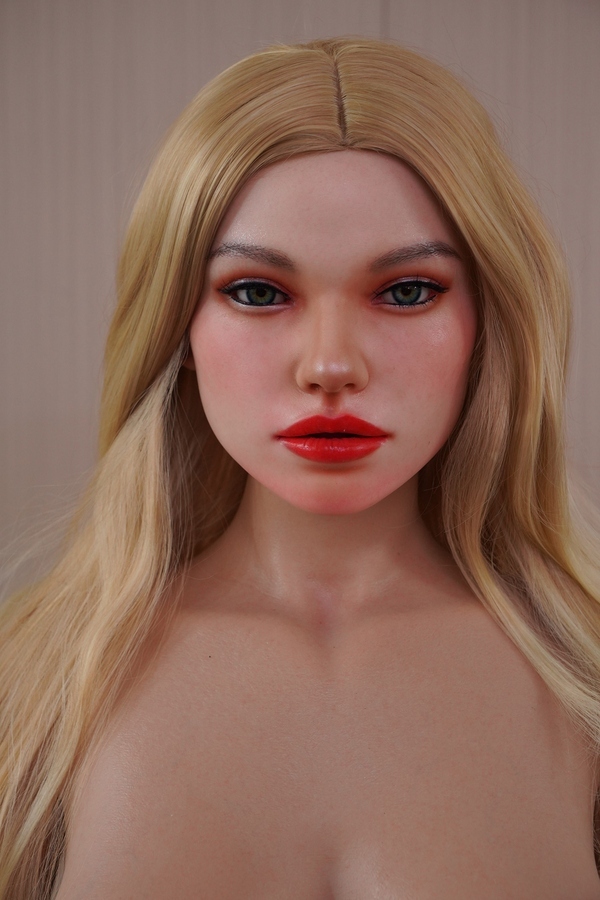 164cm E Cup Silicone Voluptuous Glossy Lips Blonde Realistic Sex Doll Detail View 14