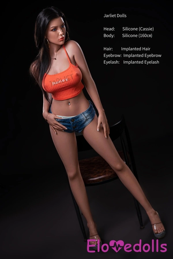 گالری عروسک جنسی آسیایی با سر سیلیکونی و بدن TPE سایز E، سایز ۱۶۰ سانتی‌متر، سینه‌های کوچک، چشمان کهربایی مشکی، ۳