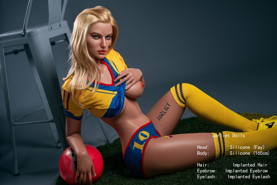 165cm C Cup Silicone Athletic Blonde Petite Breasts American Sex Doll Detail View 5