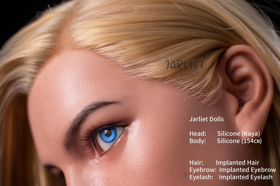 154cm D Cup Silicone Small Breasts Blonde Full Lips Sex Doll Detail View 18