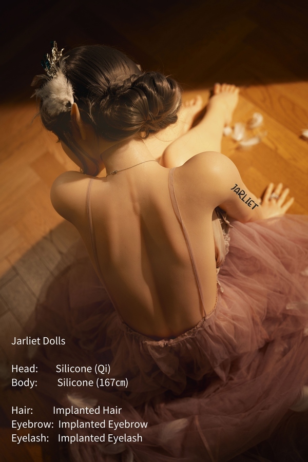 167cm B Cup Silicone Petite Breasts Brunette Amber Eyes Celebrity Sex Dolls Detail View 29