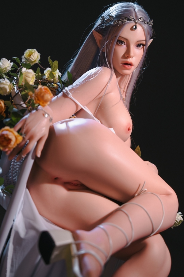 165cm E Cup Silicone Voluptuous White Gray Eyes Fantasy Sex Doll Detail View 1
