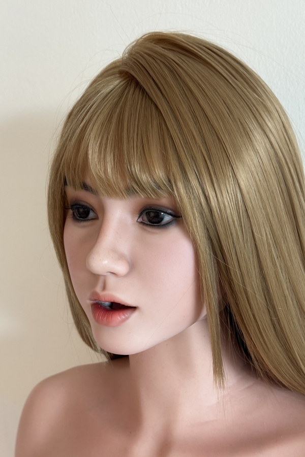 158cm G Cup Silicone Thin Lips Voluptuous Amber Eyes Realistic Sex Doll Detail View 15