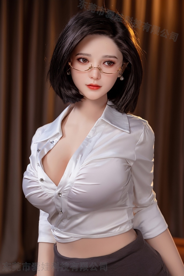 160cm E Cup TPE Black Thin Lips Petite Breasts Fantasy Sex Doll Detail View 6