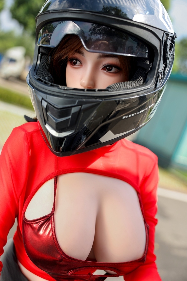 140cm C Cup Silicone Head & TPE Body Voluptuous Thin Lips Small Breasts Asian Sex Doll Detail View 5