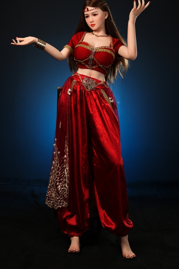 140cm C Cup TPE Voluptuous Red Amber Eyes Fantasy Sex Doll Gallery 4