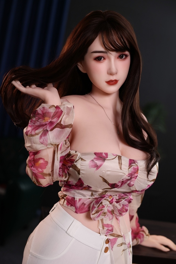 163cm D Cup Silicone Head & TPE Body Full Lips Brunette Amber Eyes Realistic Sex Doll Product
