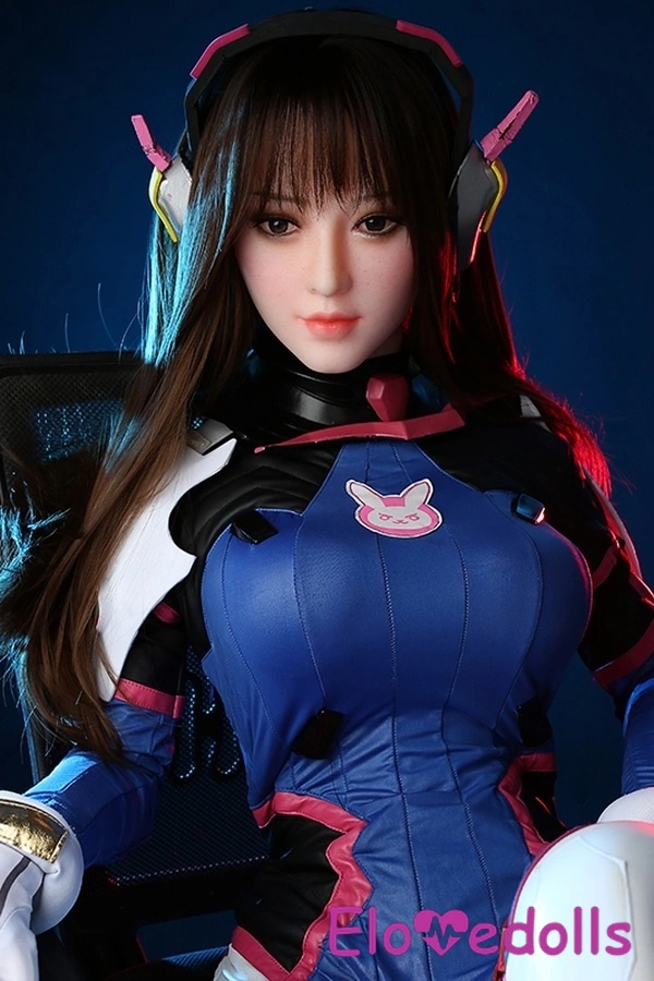 155 cm große Fantasy-Sexdoll mit Silikonkopf und TPE-Körper, brünett, mittlerer Brustumfang, blauen Augen und B-Körbchengröße – Galerie 8