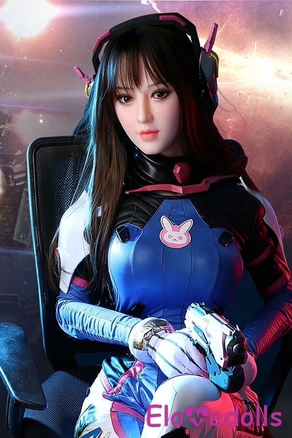 155 cm große Fantasy-Sex-Puppe mit Silikonkopf (B-Körbchen) und TPE-Körper, vollen Lippen, athletischer, mittelgroßer Oberweite, Detailansicht 3