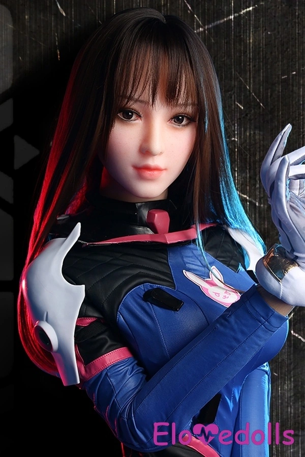 155 cm große Fantasy-Sexdoll mit Silikonkopf (B-Körbchen) und TPE-Körper, athletischen blauen Augen, vollen Lippen, Detailansicht 4