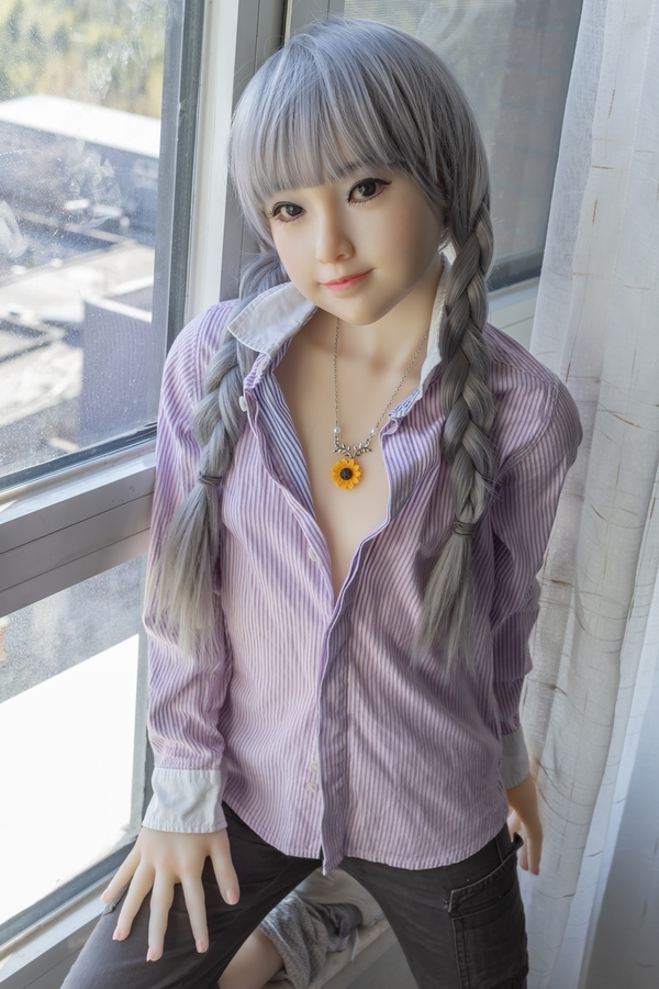 143cm A Cup Silicone Head & TPE Body Blonde Thin Lips Gray Eyes Teen Sex Doll Gallery 5