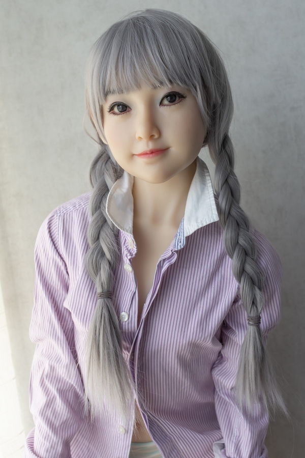 143cm A Cup Silicone Head & TPE Body Petite Breasts Thin Lips Gray Eyes Teen Sex Doll Detail View 5