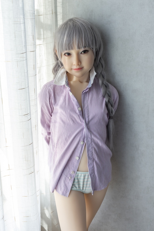 143cm A Cup Silicone Head & TPE Body Gray Eyes Petite Breasts Teen Sex Doll Detail View 7