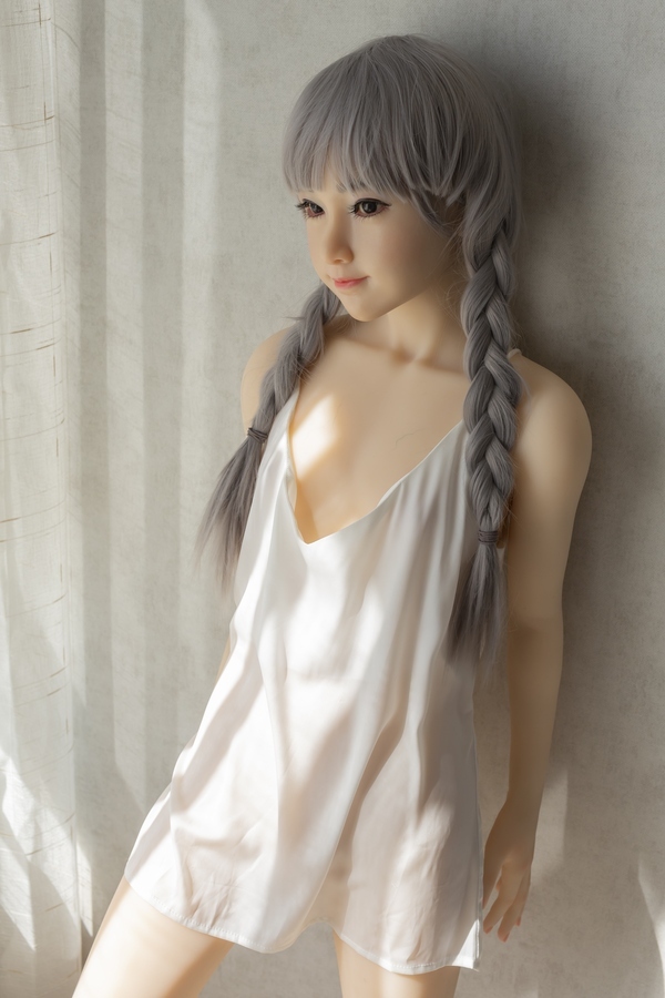 143cm A Cup Silicone Head & TPE Body Petite Breasts Gray Eyes Blonde Teen Sex Doll Detail View 26