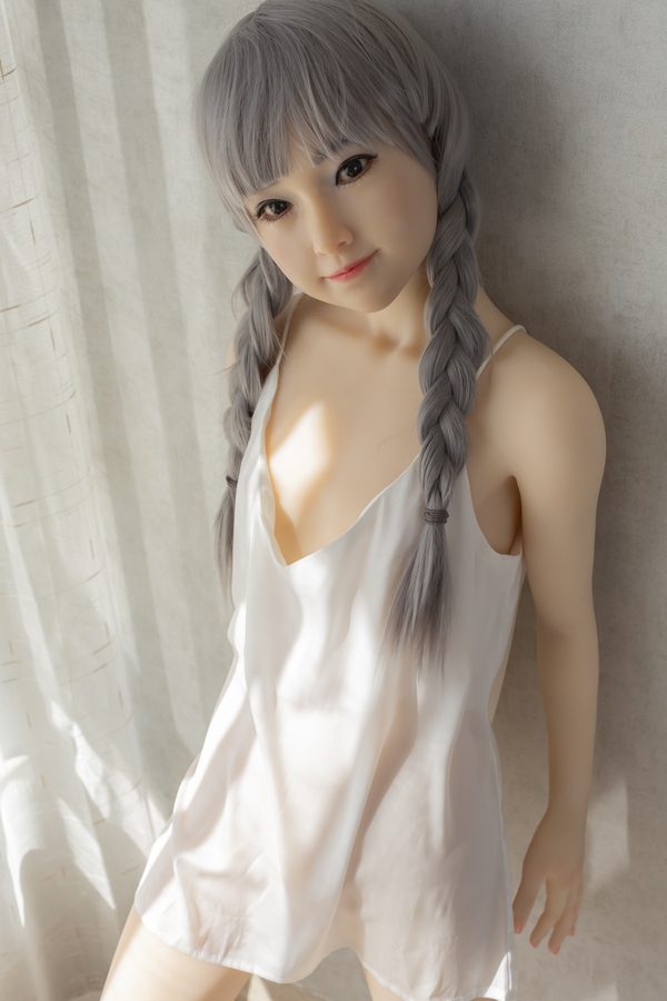 143cm A Cup Silicone Head & TPE Body Blonde Petite Breasts Gray Eyes Teen Sex Doll Detail View 27