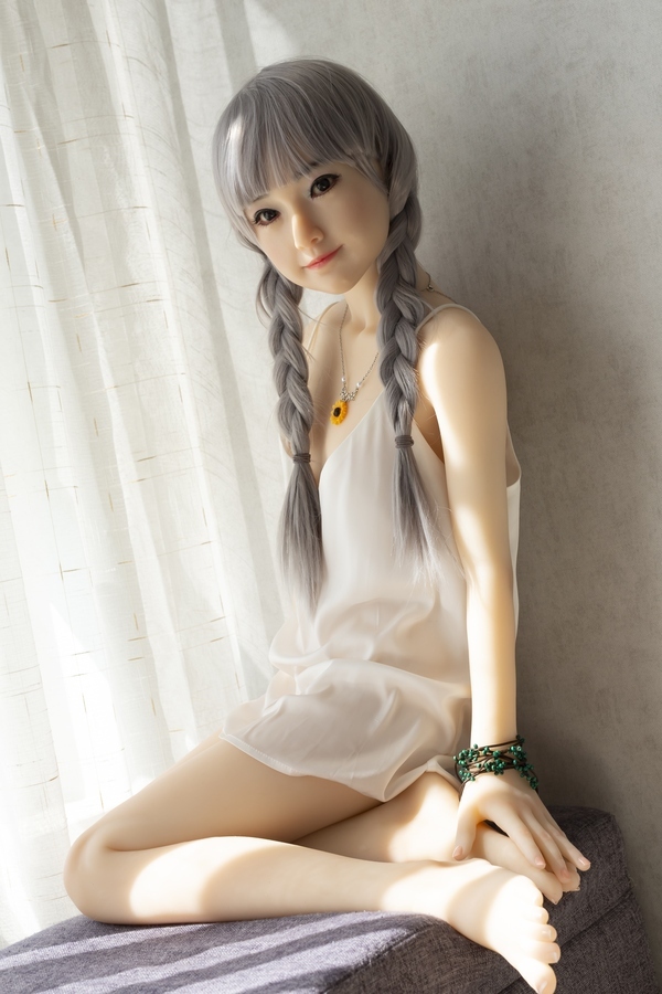 143cm A Cup Silicone Head & TPE Body Petite Breasts Thin Lips Blonde Teen Sex Doll Detail View 32