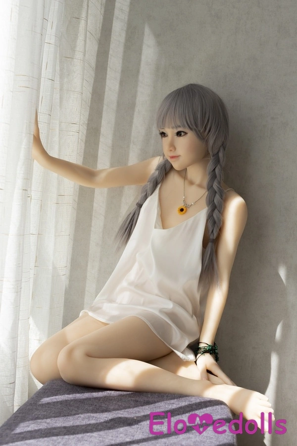Κεφάλι σιλικόνης 143cm A Cup & σώμα TPE Ξανθό Petite στήθος Γκρίζα μάτια Έφηβη κούκλα σεξ Λεπτομέρειες Δείτε 33