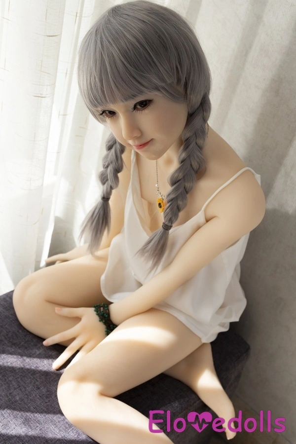 Κεφαλή σιλικόνης 143cm A Cup & σώμα TPE Λεπτά χείλη Γκρίζα μάτια Ξανθιά έφηβη κούκλα σεξ Λεπτομέρειες Δείτε 37