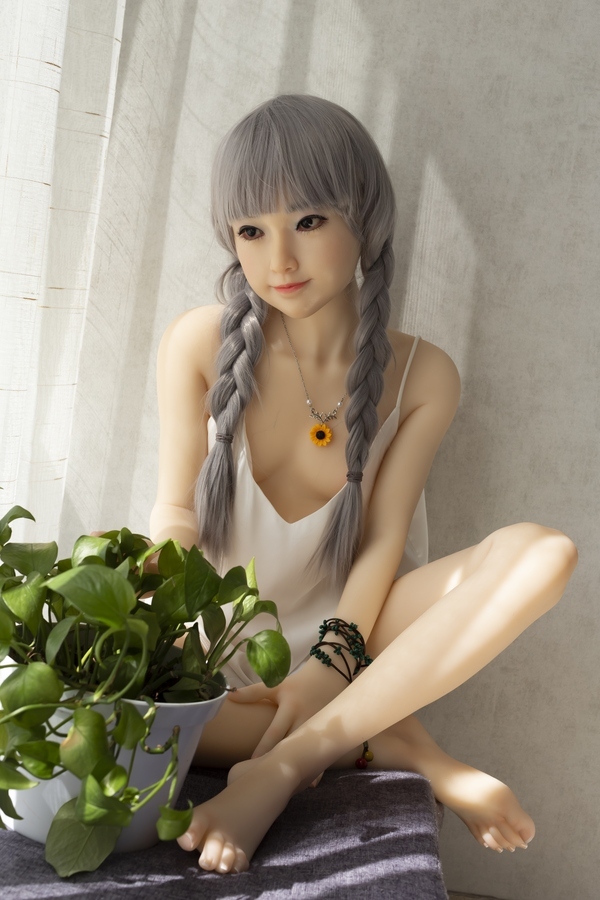 143cm A Cup Silicone Head & TPE Body Blonde Gray Eyes Petite Breasts Teen Sex Doll Detail View 42