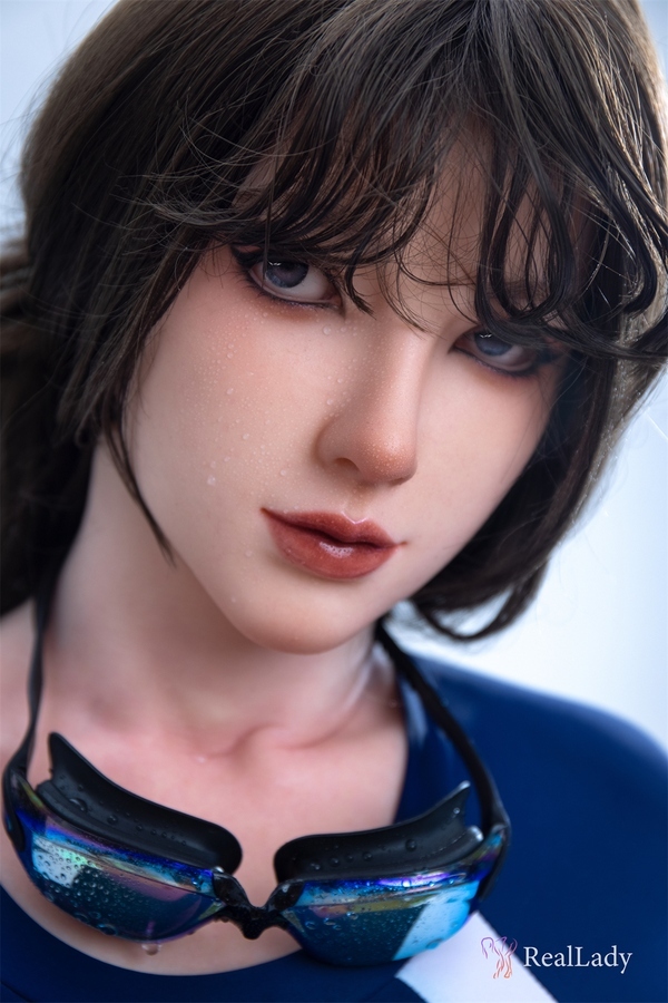 170cm C Cup Silicone Athletic Full Lips Brunette Fantasy Sex Doll Product