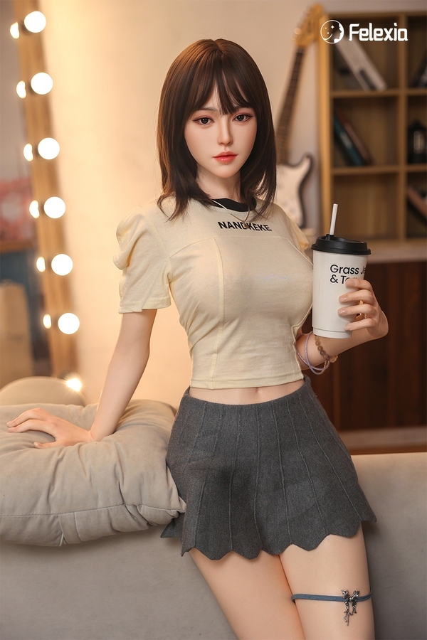 150cm C Cup Silicone Blonde Small Breasts Thin Lips Japanese Sex Doll Product