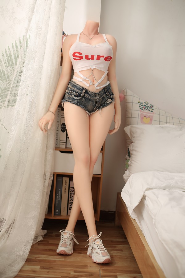 boneca de alta qualidade