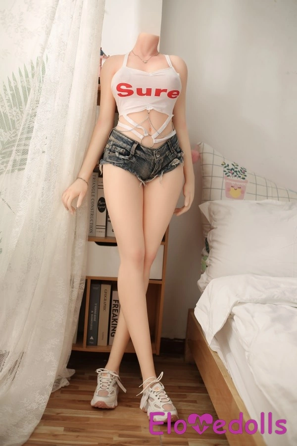 ตุ๊กตาคุณภาพสูง