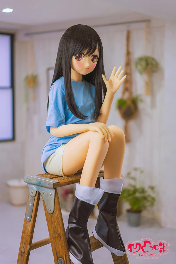boneca de anime de peito liso