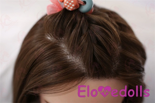 सबसे यथार्थवादी 5.44 फीट की सेक्स डॉल