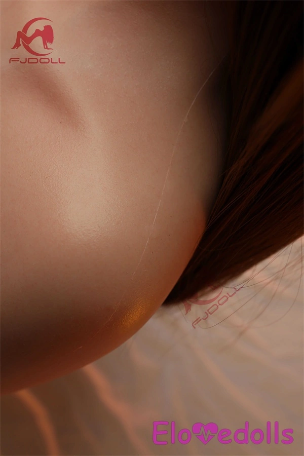 búp bê sống động như thật 5.54ft gợi cảm