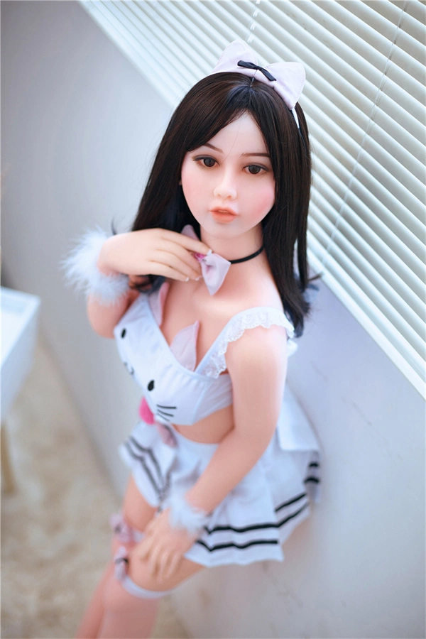 living c cup sex doll