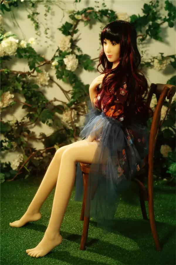 small breast love doll
