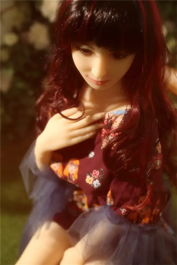 realistic c cup love doll