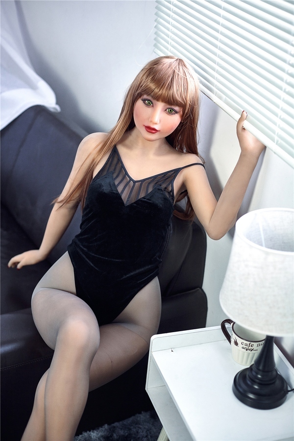 163cm C Cup TPE Thin Lips Petite Breasts Voluptuous Lifelike Sex Doll Detail View 3