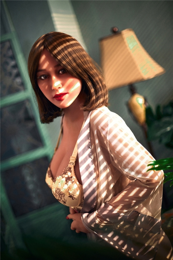 163cm C Cup TPE Amber Eyes Petite Breasts Brunette Lifelike Sex Doll Gallery 2