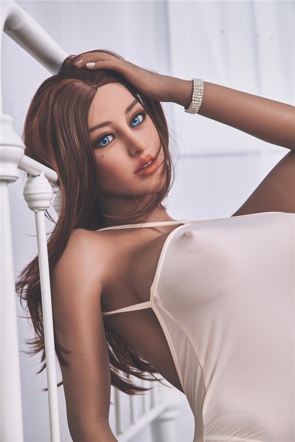 163cm C Cup TPE Brunette Thin Lips Voluptuous Lifelike Sex Doll Detail View 6