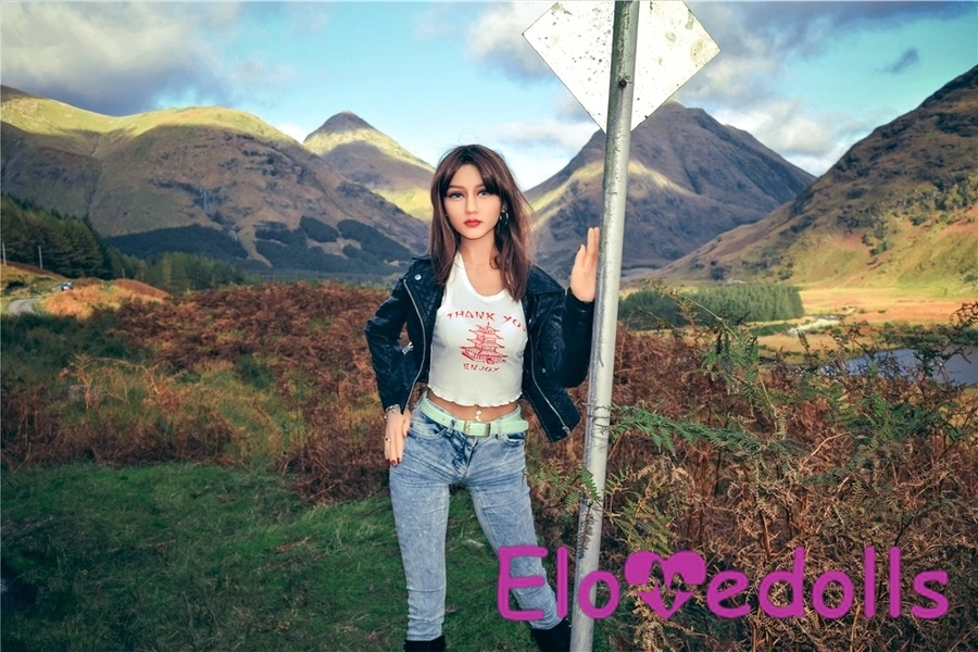 165 सेमी बी कप टीपीई श्यामला बड़े स्तन एम्बर आंखों वाली सेक्स गुड़िया विवरण देखें 3