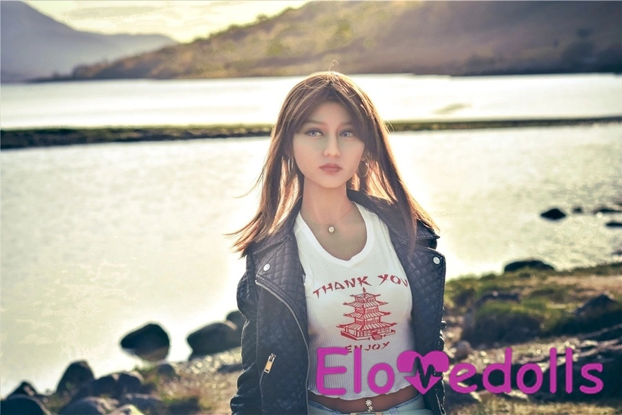 165 सेमी बी कप टीपीई बड़े स्तन श्यामला एम्बर आंखों वाली सेक्स गुड़िया विस्तार से देखें 9