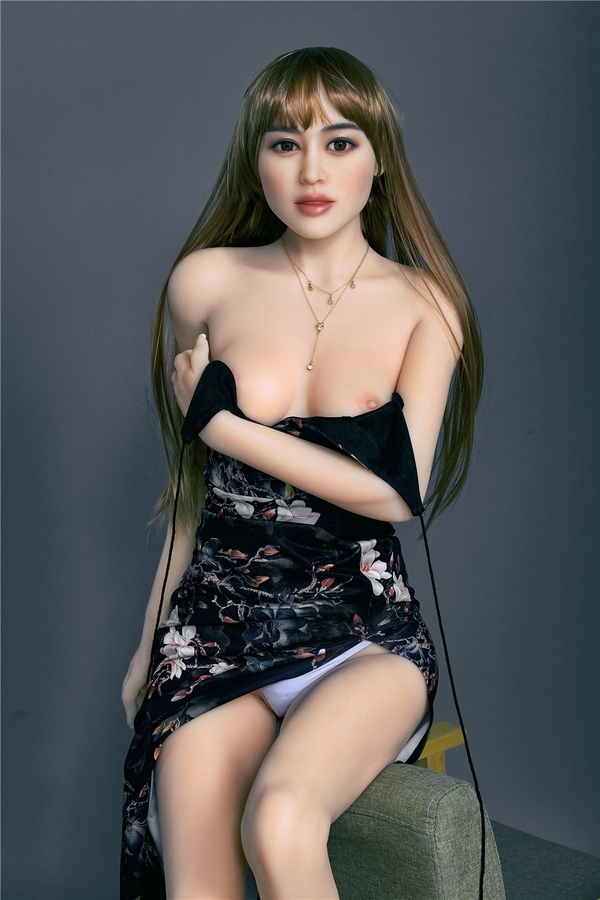 165cm B Cup TPE Gray Eyes Petite Breasts Brunette Lifelike Sex Doll Detail View 5