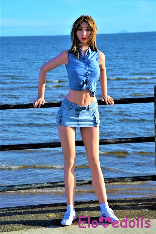 168cm D Cup TPE Small Breasts Thin Lips Brown American Sex Doll Detail View 1