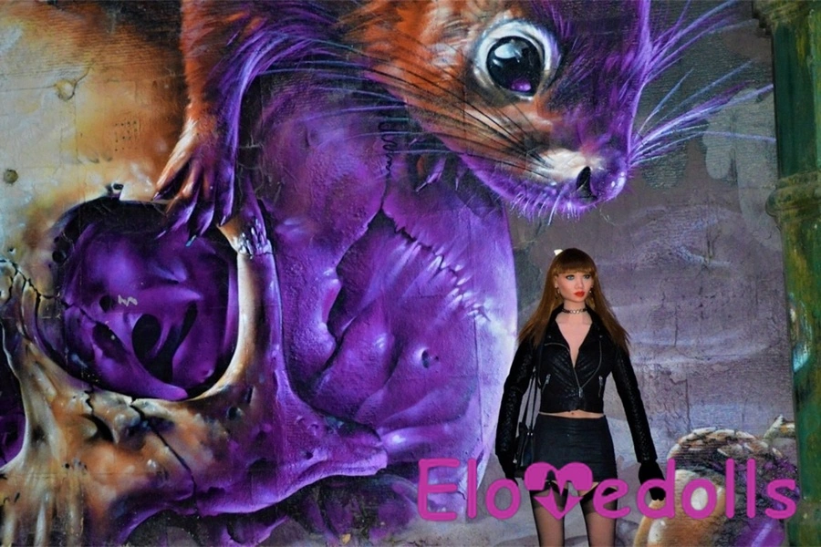 168cm D Cup TPE Brown Thin Lips Athletic American Sex Doll Detail View 160