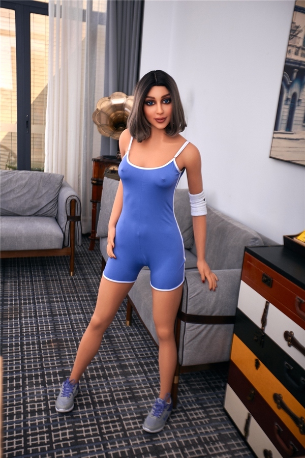 168cm D Cup TPE Brunette Blue Eyes Thin Lips Lifelike Sex Doll Gallery 5