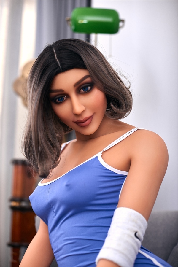 168cm D Cup TPE Thin Lips Brunette Petite Breasts Lifelike Sex Doll Detail View 3