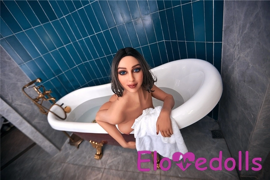 Boneka Seks TPE Payudara Mungil Berambut Cokelat Bibir Tipis Ukuran 168cm D Cup Detail Lihat 23