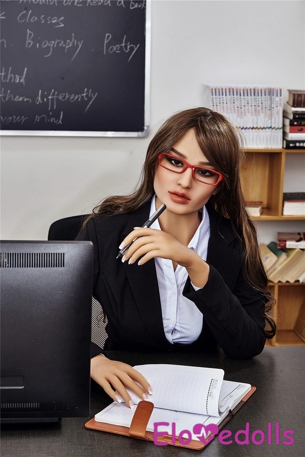 Boneka Seks Jepang Payudara Sedang Brunette Bibir Tipis TPE 168cm D Cup