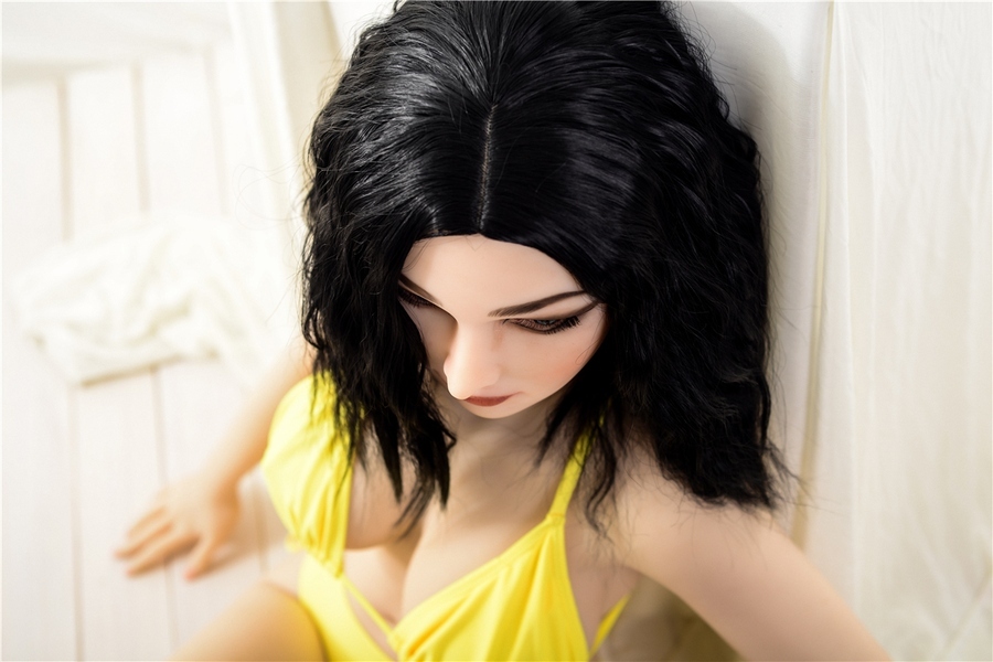 168cm D Cup TPE Black Amber Eyes Petite Breasts American Sex Doll Gallery 3