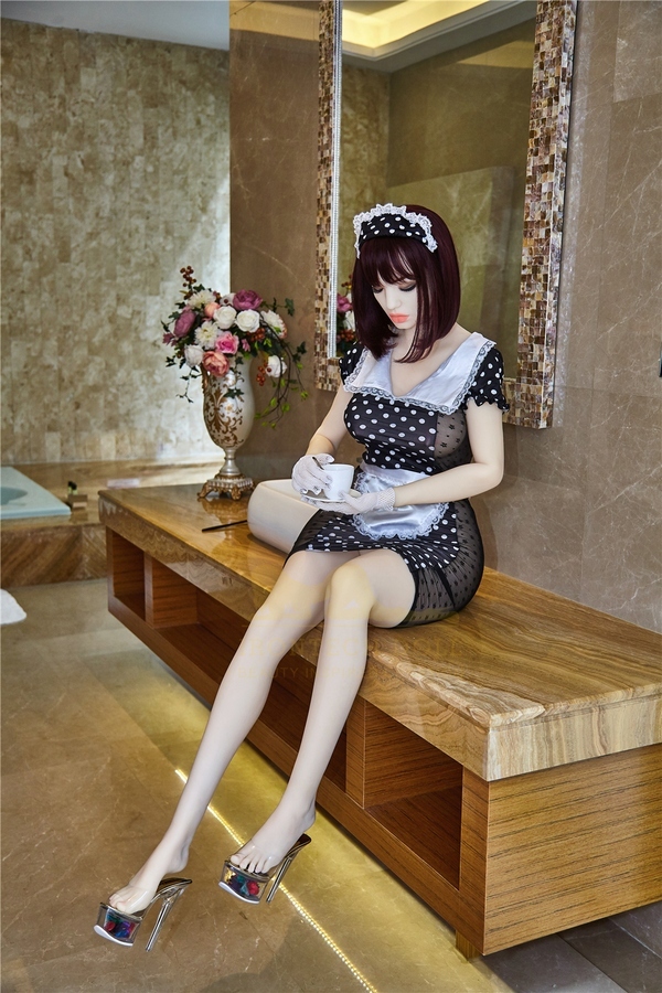 d04243 07 doll