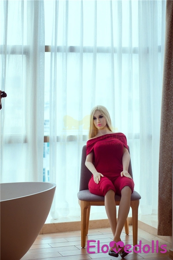 170cm E Cup TPE Petite Breasts Blonde Full Lips BBW Sex Doll Gallery 4