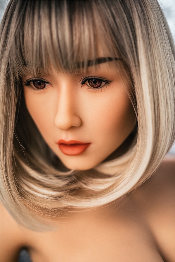 160cm F Cup TPE Thin Lips Petite Breasts Blonde BBW Sex Doll Detail View 16