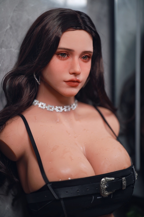 85cm E Cup TPE Voluptuous White Gray Eyes Sex Doll Torso Detail View 2